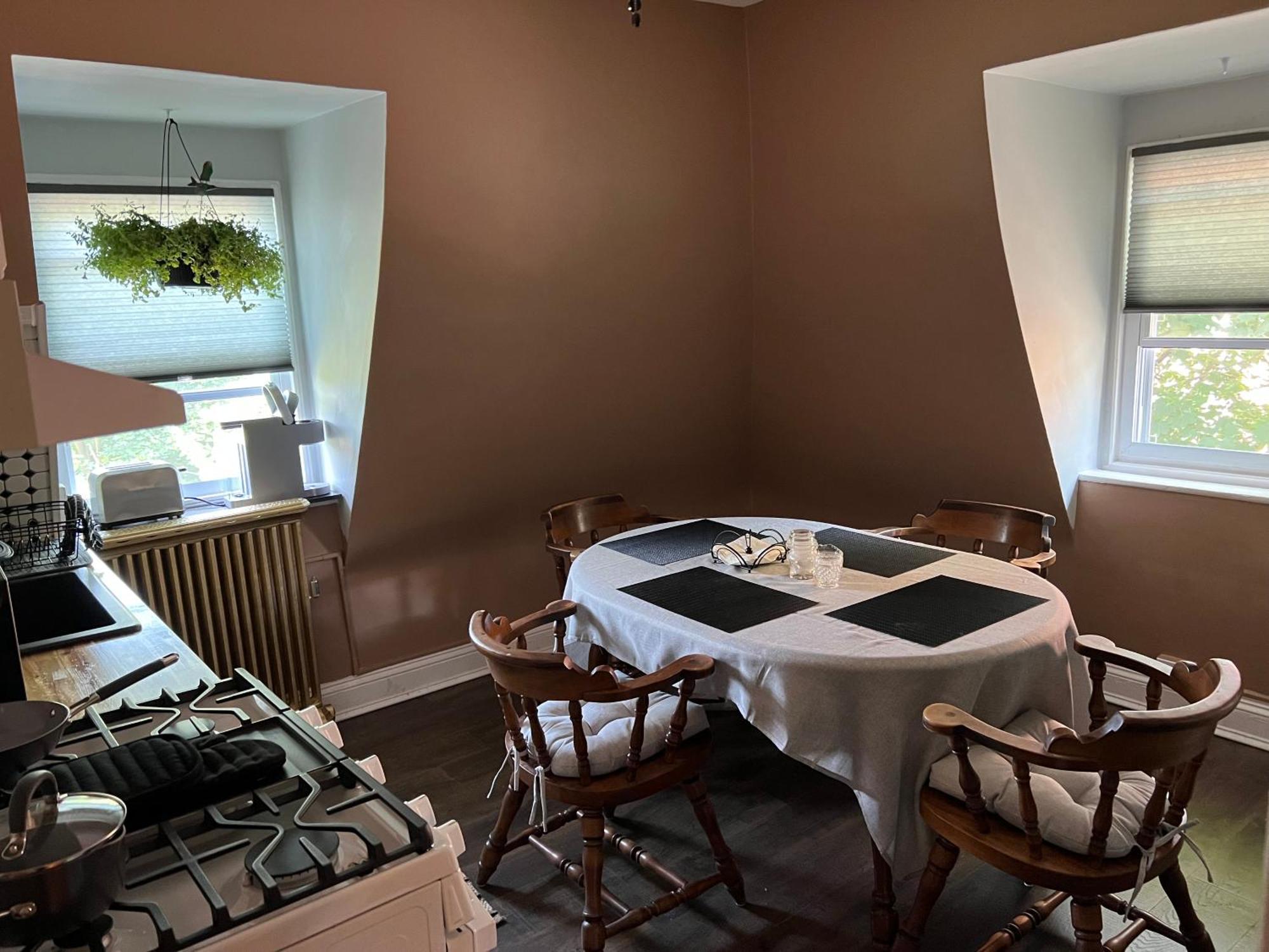 Private Victorian Apartment In Convenient City Location On 5 Acre, Sleeps 5 Πουκίπσι Εξωτερικό φωτογραφία
